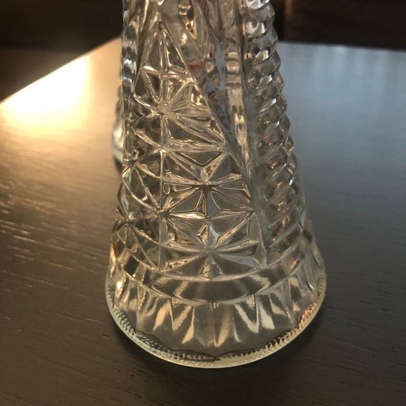 Set of 2 Decorative Glass Vases - Picture 3 of 7